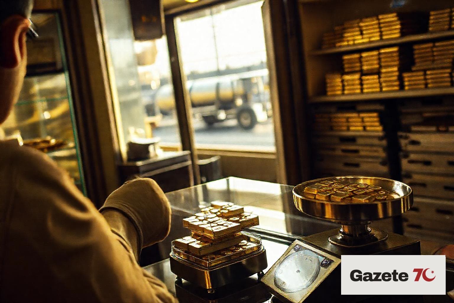 Petrol ve zayıflayan doların desteğiyle ons altın toparlandı, hafta 4.379,59 $ ile kapandı